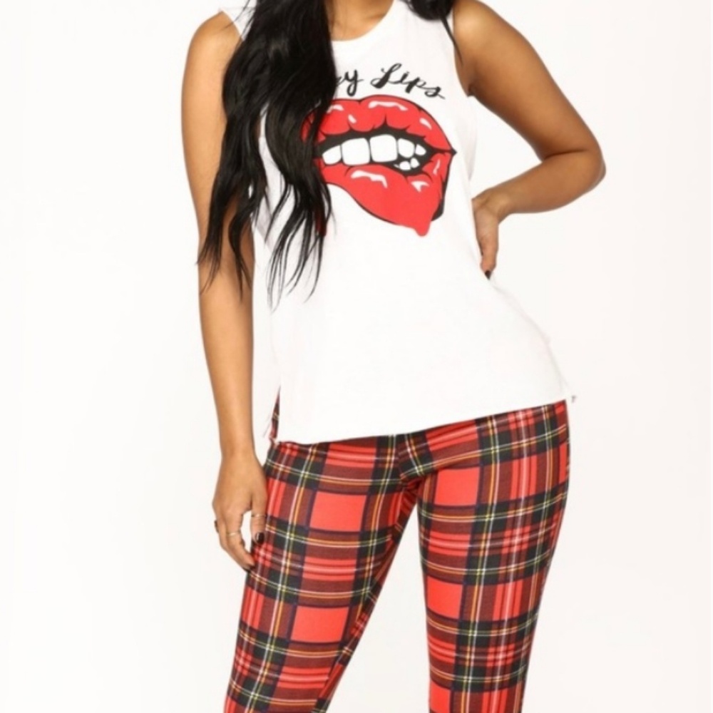 🍯👄Fashion Nova honey lips shirt👄🍯